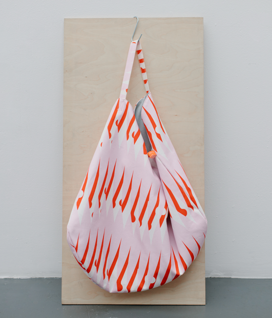 Slouch Bag - Peas - Pink / Red