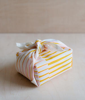 Small Fabric Wrap - Distort - Mustard / Pink